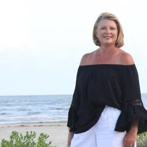 Meet your Posher, Julie baxter